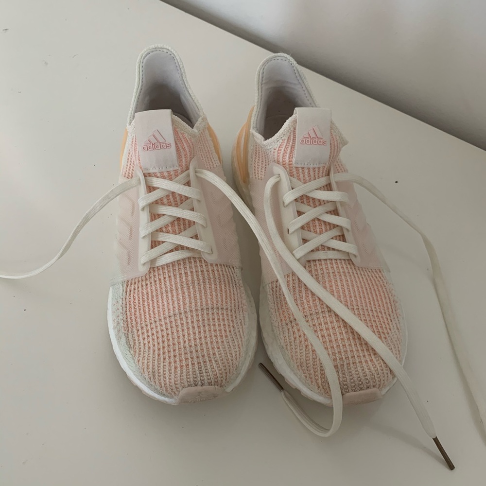 Adidas ultra boost size 9